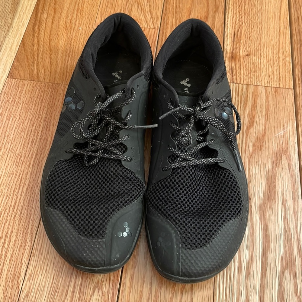 Vivo barefoot shoes